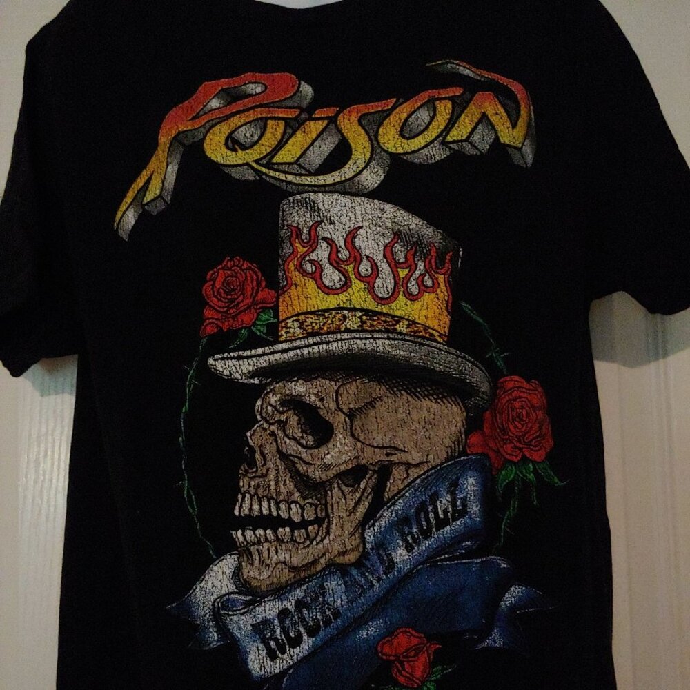Poison Rock and Roll Band T-Shirt Womens size M